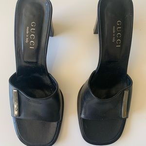 Gucci leather sandals